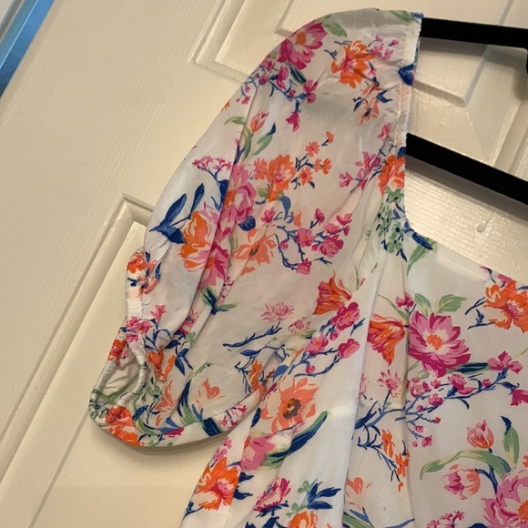 American Eagle flower crop top - Picture 3 of 11